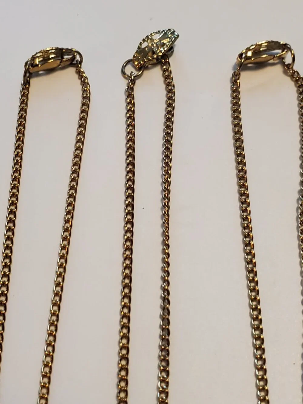 6 Necklaces, items # A 1870-1875, . wt. 19 grams. - Picture 6 of 11